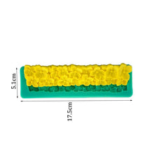 Ladda upp bild till gallerivisning, Silikonformar Blommor Hortensia Tårtkant Bård Hydrangea Pattern Fondant Cake Border Silicone Mold Mat