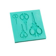 Ladda upp bild till gallerivisning, 4 i 1 Bland Silikonform Sy Sax 4 in 1 Mixed Sewing Scissors Silicone Mold