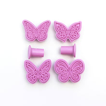 Ladda upp bild till gallerivisning, 4 St/Pack Fjäril Kakstämplar Fondant Stämpel Formar 4 PCS Butterfly Fondant Embossing Press Mold Embossed Design For Fondant Cupcake Wedding Cake Decoration