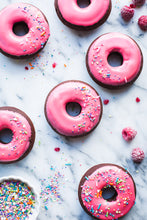 Ladda upp bild till gallerivisning, Sugarflair Chokladfärg Rosa Sugarflair Pink Chocolate Coca Butter Color-35g