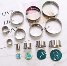 Ladda upp bild till gallerivisning, 12st-Pack Utstickare Runda 12 PCS/Set Professional High Quality Round Shape Cutter/Dough Cutter Cookie Cutter Veg Cutter Fruit Cutter Fondant Cutter