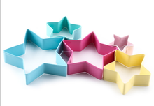 Ladda upp bild till gallerivisning, 5 St/Pack Stjärna Pepparkaksform Utstickare Cookie Cutter- 5 PCS/Set Star Shape Cookie Cutter