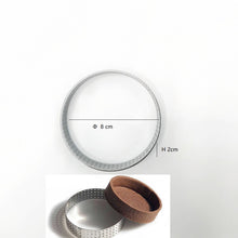 Ladda upp bild till gallerivisning, 2 st Rund Perforerad Tårtring Φ8*2cm Elektrolytiskt behandlat rostfritt stål 2st Round Perforated Tart Ring 2PCS Round Perforated Tart Ring Φ8*2cm