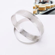 Ladda upp bild till gallerivisning, 2 st Rund Perforerad Tårtring Elektrolytiskt behandlat ostfritt stål 2PCS Round Perforated Tart Ring Φ10*2cm