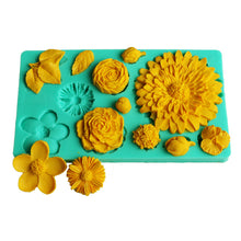 Ladda upp bild till gallerivisning, 12 i 1  Fondant Choklad Silikonformar Blanded Blommor &amp; Löv
