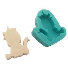 Ladda upp bild till gallerivisning, 15 S &amp;1 M  Unicorn  Silikonform 15 S &amp; 1 Medium -Size  Unicorn  Silikonform
