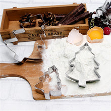Ladda upp bild till gallerivisning, 3 St/Pack Jul Pepparkaksform Julgranar 3 PCS/Set Christmas Tree Cookie Cutter, 3 ST/Set  Papparkaksformar Julgran
