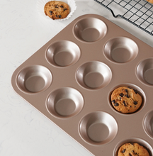 Ladda upp bild till gallerivisning, Funktion 12 hål Non-stickbeläggning  Muffinskakform   (Grunt)
